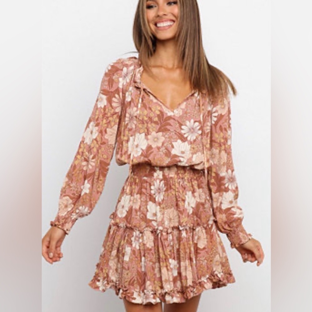 Petal & Pup kealan dress size 2